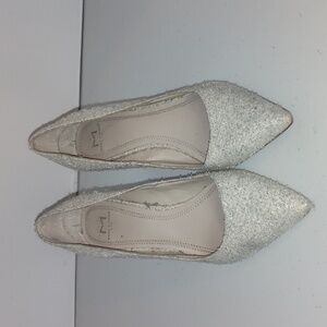 Marc Fisher Block Heel Pointy Toe Pump/ Silver Fabric Size 5.5